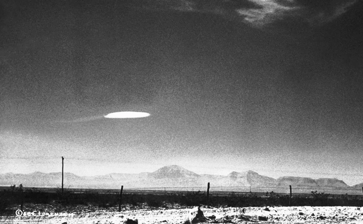 UFO BW NM