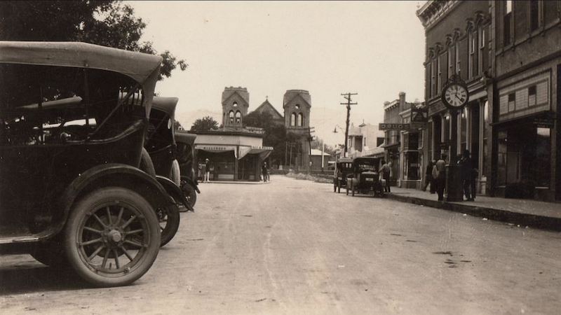 MODELT ROUTE 66 PLAZA