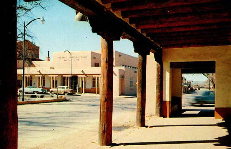 PLAZA 1950s PROBLAY EAST SUNDAY MORNING