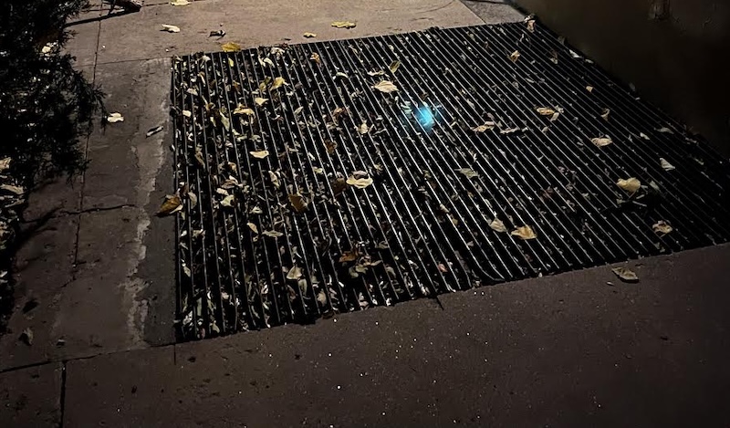 SEAN PLAZA ORB BLUE LIGHT 2025 OCT