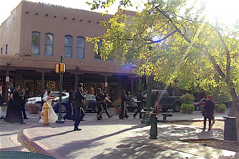 WEDING PLAZA 2018 BRIDE MARIACHIS