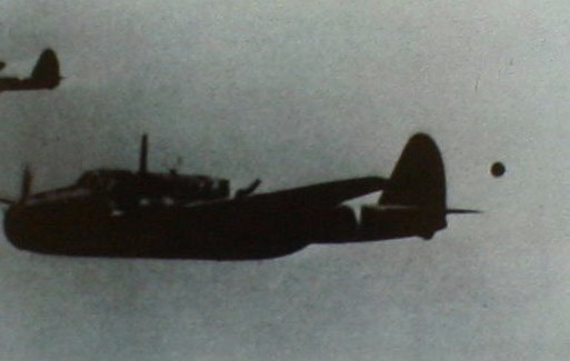 WWII JAPANESE BETTY BOMBER & FOO FIGHTER