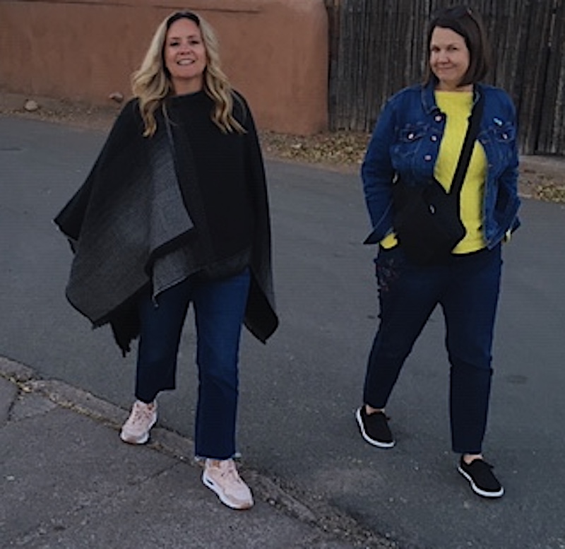 2LADIES29OCT2022 2LADIES29OCT2022